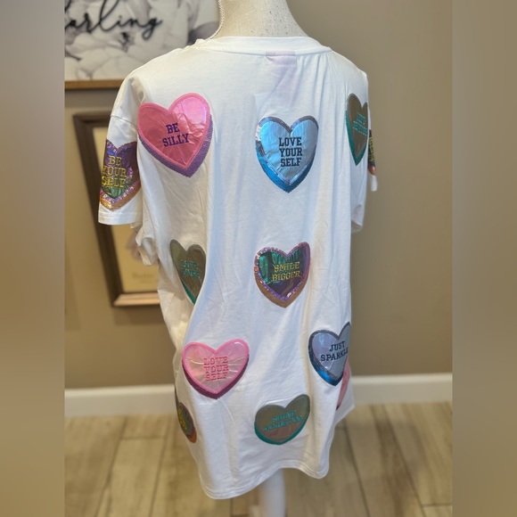 New! QUEEN OF SPARKLES Loving Myself Sequin Positive Heart Tee - Picture 5 of 13
